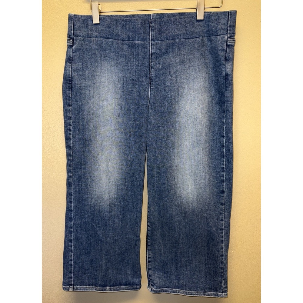 NYDJ Jeans Pull on Wide Leg Capri Women's size 8 Clean Horizon Elastic Waist
